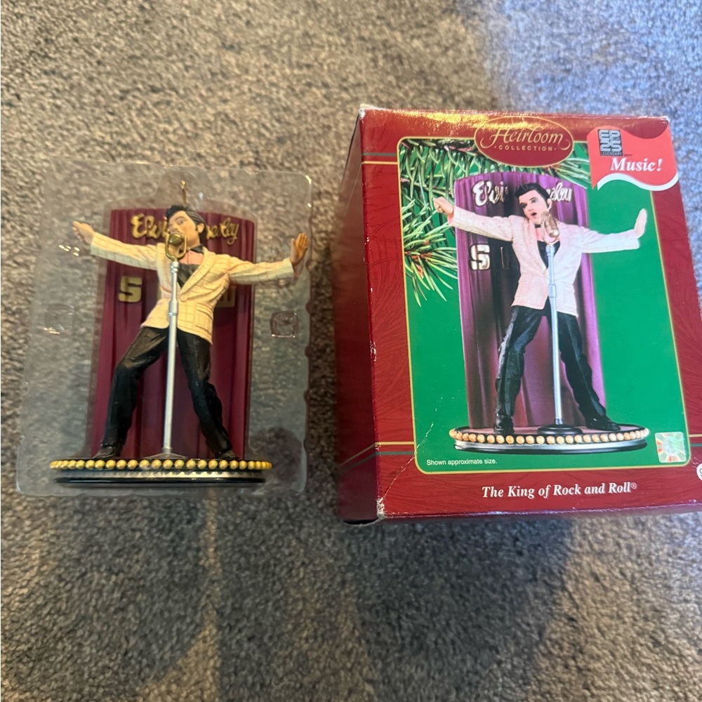 Elvis Presley Musical Figurine Ornament - Gold Jacket, Black Pants
